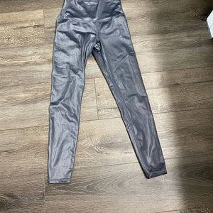 Alo shine legging small